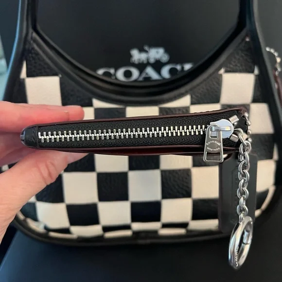 Coachtopia Ergo Bag Checkerboard with Wavy Zip Card Case In Coachtopia Leather - Picture 14 of 17